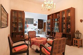 OYO 244 Griya Cemara Homestay