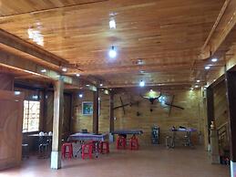 H'mong Home Mountain View