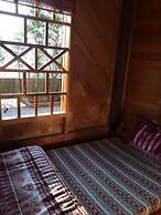 H'mong Home Mountain View