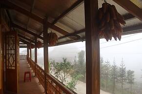 H'mong Home Mountain View