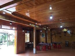 H'mong Home Mountain View