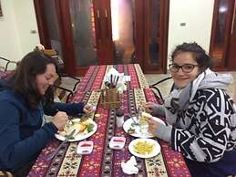 H'mong Home Mountain View