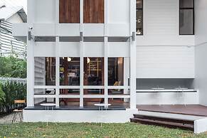 The Mellow Pillow at Chiang Mai Gate