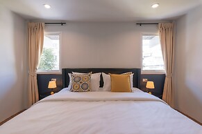 The Mellow Pillow at Chiang Mai Gate