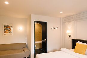 The Mellow Pillow at Chiang Mai Gate