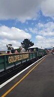 Golden Cross Hotel