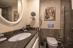 Grand Pasha Hotel & Casino & Spa