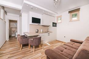 Villa Royal Apartments