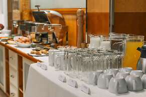 Villa Royal Apartments