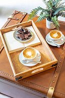 Hartford Hall on School Lane