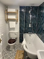 Hartford Hall on School Lane