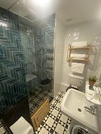 Hartford Hall on School Lane