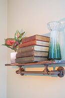 Hartford Hall on School Lane