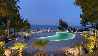 Hotel Baia Dei Faraglioni