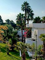 Hotel Baia Dei Faraglioni