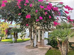 Hotel Baia Dei Faraglioni