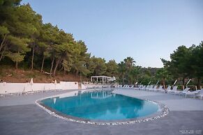 Hotel Baia Dei Faraglioni