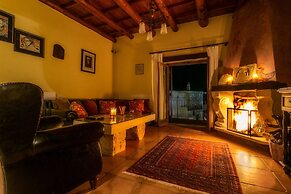 Ifigenia Theriso Village