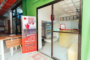 RedDoorz Plus @ IT Park Cebu