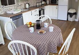 Damerons Farm Cottages