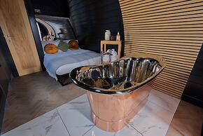 North Coast 500 Pods