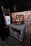 North Coast 500 Pods