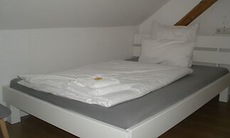 Ferienwohnungen Flora