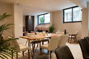 Athens Platinum Rooms and Suites