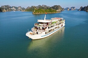 Halong Sapphire Cruise