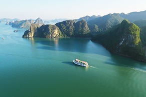 Halong Sapphire Cruise