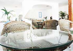 Enseada Palace Hotel