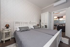 Sunset Beach Apartment