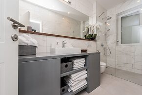 Sunset Beach Apartment