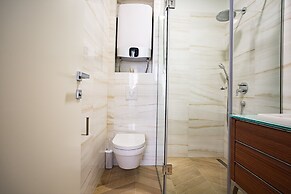 Split Best4Stay Luxury Rooms