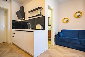 Split Best4Stay Luxury Rooms