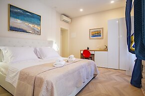 Split Best4Stay Luxury Rooms