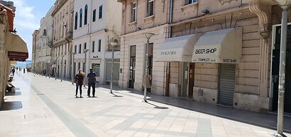 Split Best4Stay Luxury Rooms