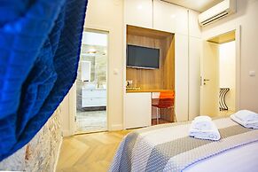 Split Best4Stay Luxury Rooms