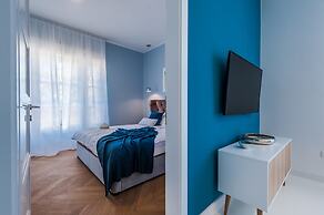 Aquamarine The Sea View Apartment