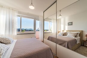 Amazing View Apartment