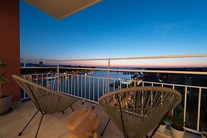 Amazing View Apartment