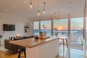 Amazing View Apartment