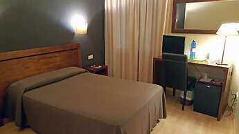 Hotel Puerta de España