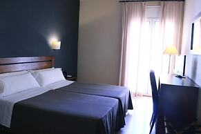 Hotel Puerta de España