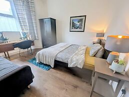 TopHome Stoke Newington