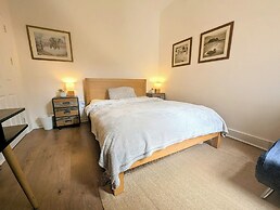 TopHome Stoke Newington