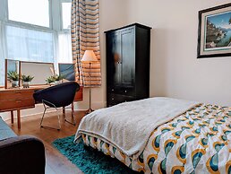 TopHome Stoke Newington