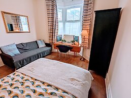 TopHome Stoke Newington