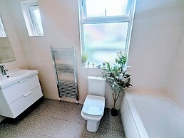 TopHome Stoke Newington