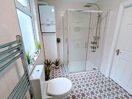 TopHome Stoke Newington